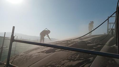 4FFF9990-5B07-47AD-B443-75584D48F197